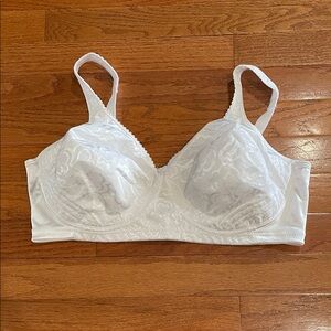 Playtex White Floral print New WOT size 40D wireless / no padding